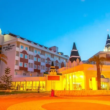 Resort Side Royal Paradise