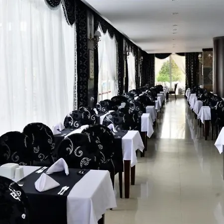 Side Royal Paradise