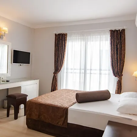 Side Royal Paradise Üdülőközpont