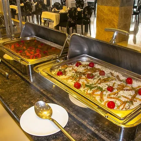 Üdülőközpont Side Royal Paradise 4*