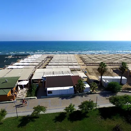 Side Royal Paradise -